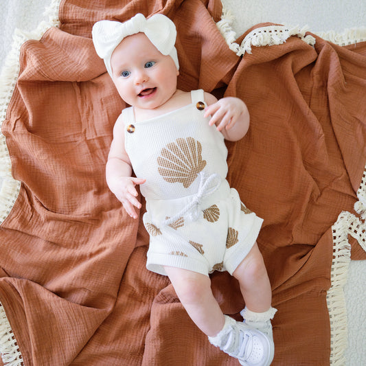 Seashell Knit Set